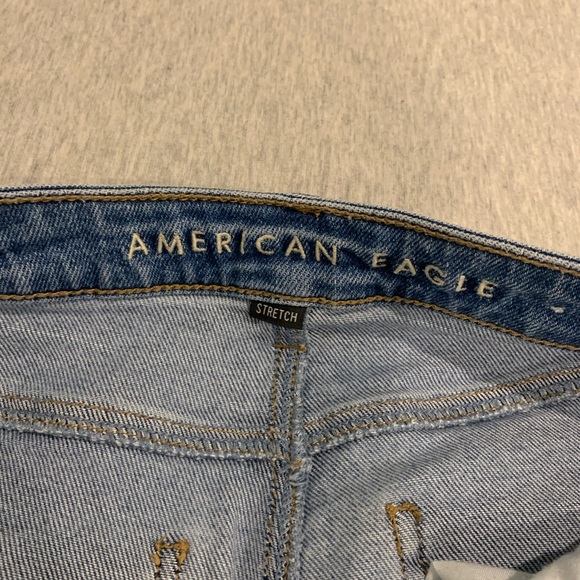 American Eagle Stretch Mom Jeans - Picture 5 of 5
